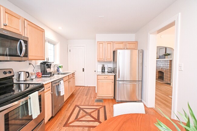 Building Photo - 4190 Marburg Ave