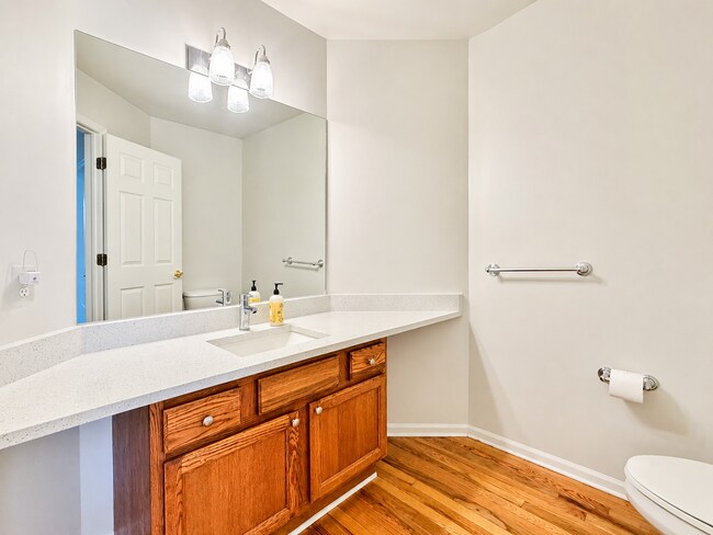 Building Photo - 4875 S Ridgeside Cir