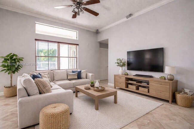Building Photo - 777 Tanglewood Cir