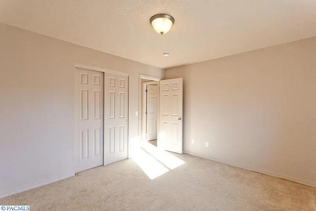 Building Photo - 1035 Lost Trail Dr