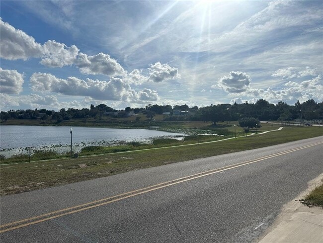 Building Photo - 809 Lake Marie Blvd