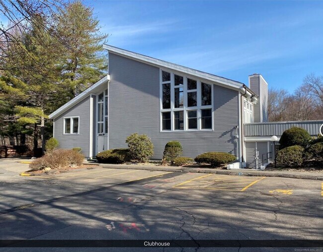 Building Photo - 99 Brittany Farms Rd