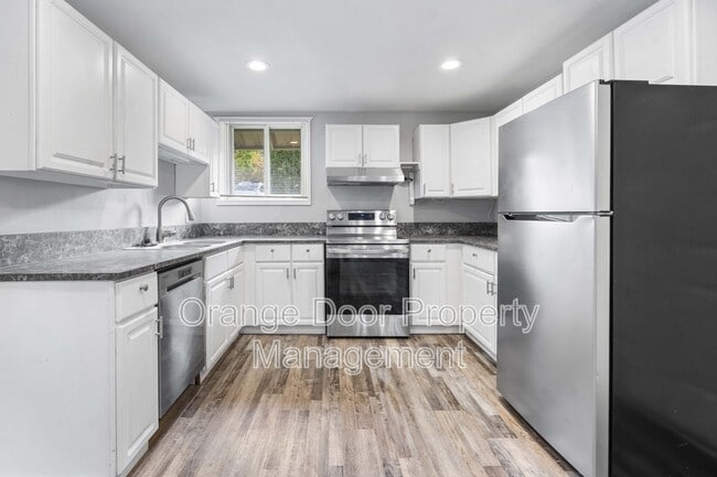 Building Photo - 24305 102nd Ave Ct E