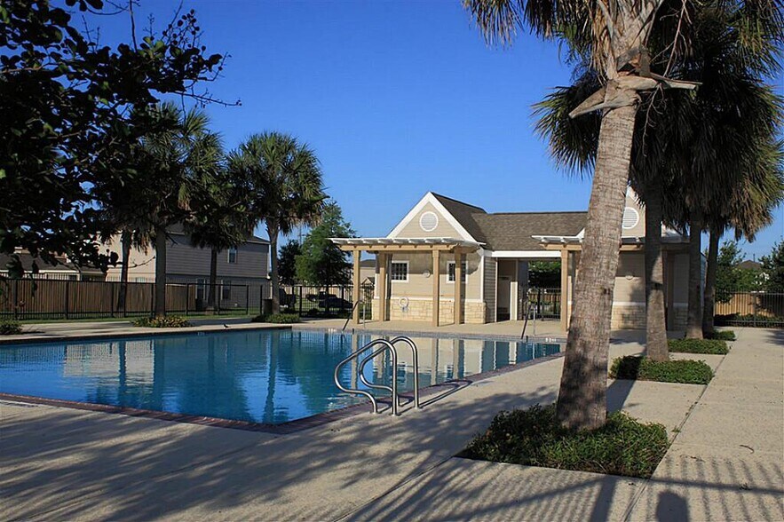 Building Photo - 1617 Perennial Ln
