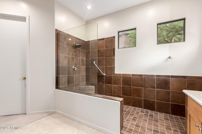 Building Photo - 34748 N 93rd Pl