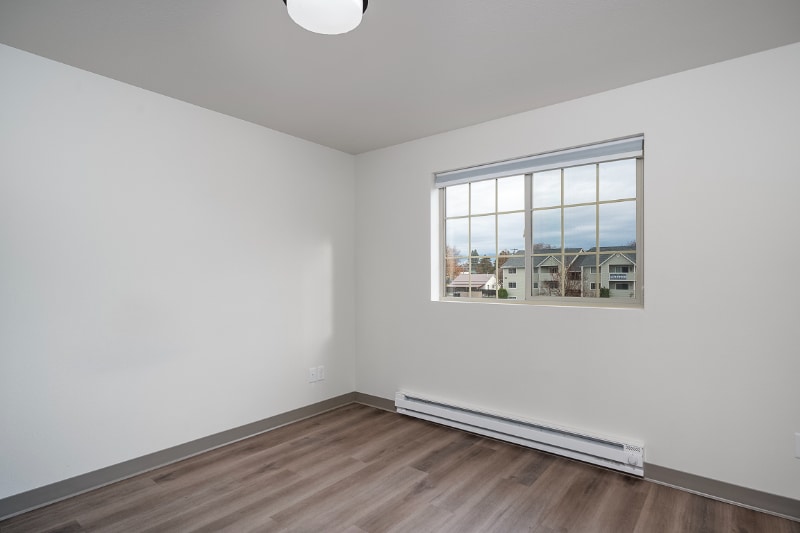 Building Photo - 1430 3rd Ave E