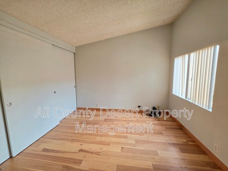 Building Photo - 74204 Catalina Way