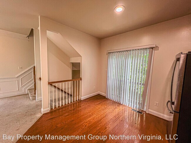 Building Photo - 3 br, 2.5 bath House - 11912 Hayes Station...