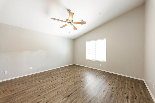 Building Photo - 1465 S 230th Dr