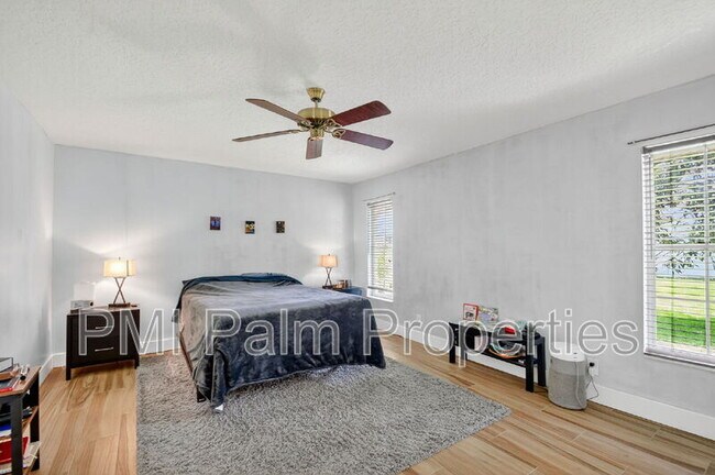 Building Photo - 2700 Yarmouth Dr