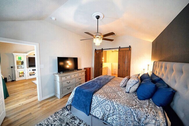 Building Photo - Upgraded Single-Story Home in the Desirable Vista Ridge Subdivision - Realtor Commission: $600