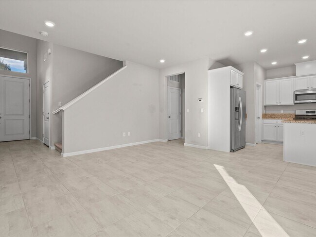 Building Photo - Move in Ready in the Heart of Reno