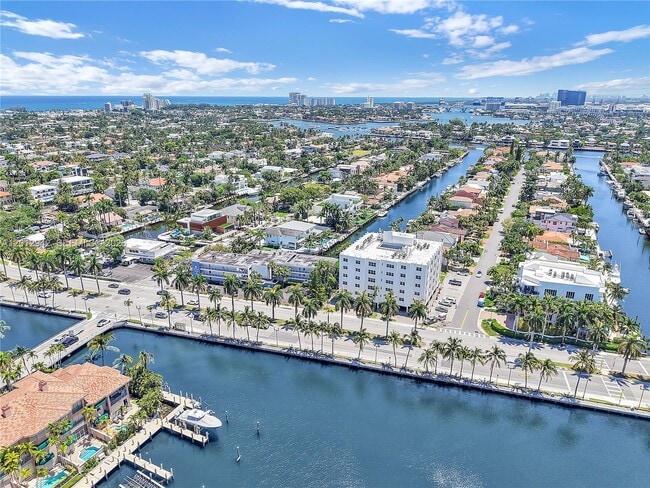 Building Photo - 1770 E Las Olas Blvd