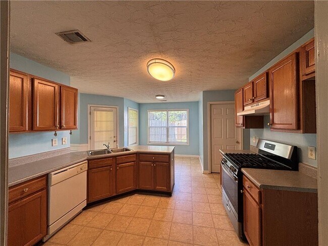 Building Photo - 3287 Baymount Way