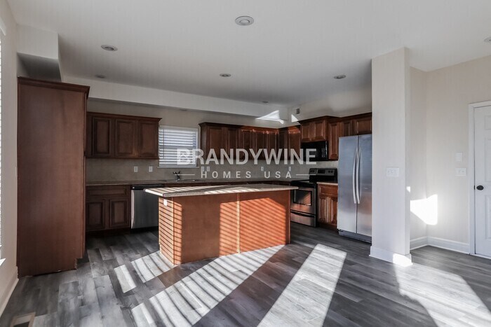 Building Photo - 1403 SW Addie Ln