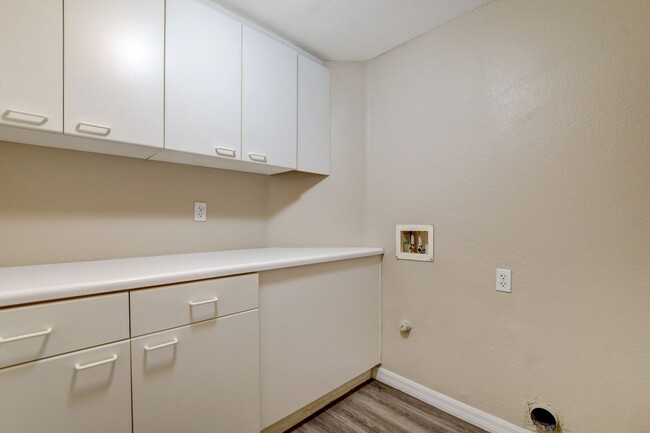 Building Photo - Short Term Lease for 3 BR Home in Summerlin