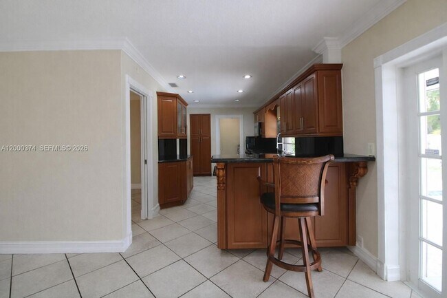 Building Photo - 6331 SW 94th Ave