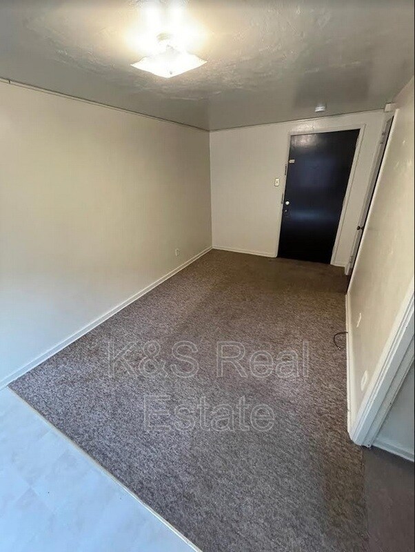 Building Photo - 115 Mt Lebanon Blvd