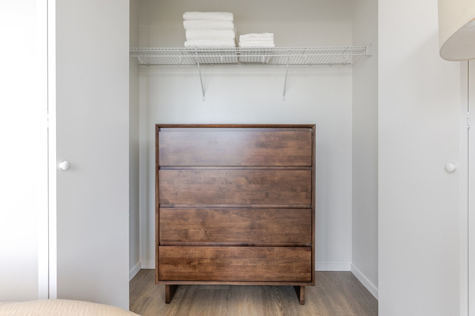 Building Photo - 211 W Scott St