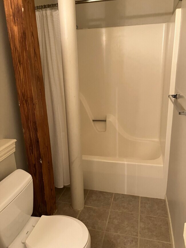 Bathroom 2 - 706 Broadway #506