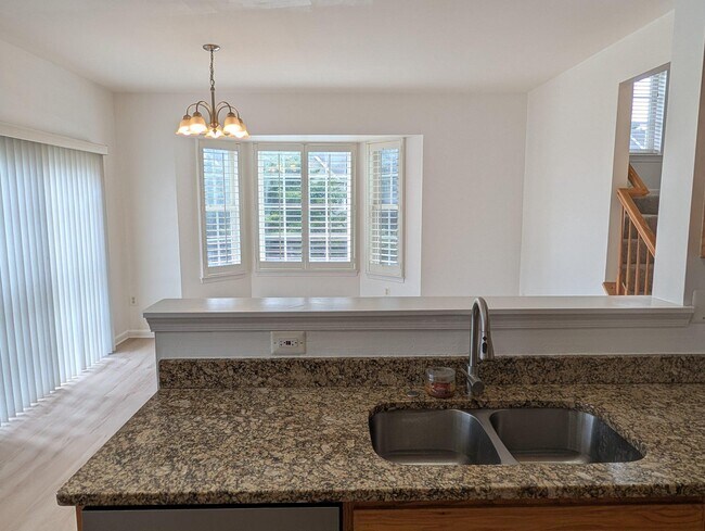 Building Photo - 17289 Vaughn Ln