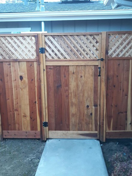 Patio Exterior - 6266 N Fresno St