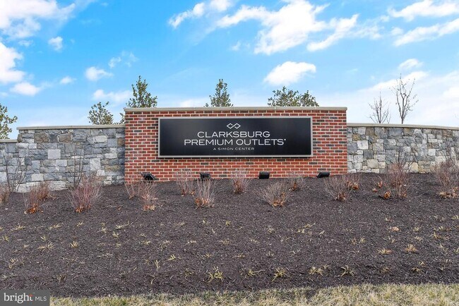 Building Photo - 12824 Clarksburg Square Rd