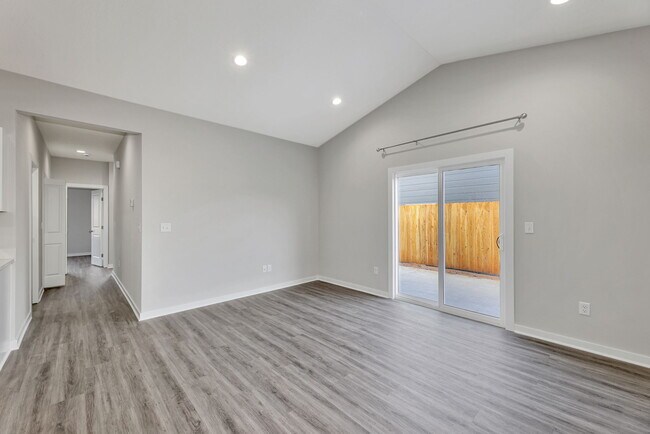 Building Photo - 13432 Haskell Ct