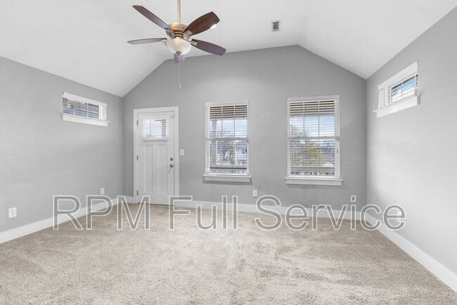 Building Photo - 4902 Kentucky Ave