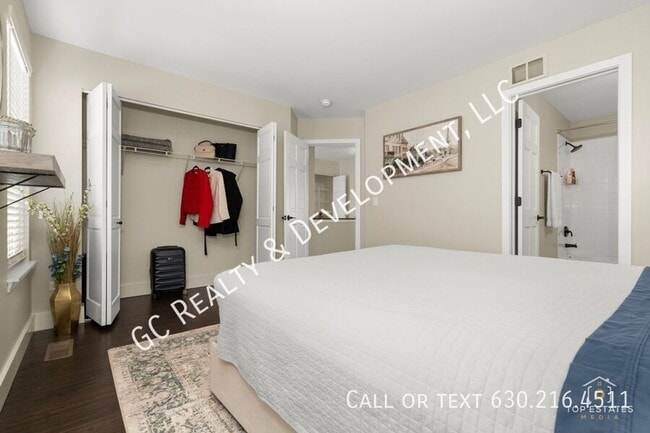 Building Photo - 927 Indigo Ct