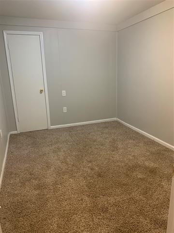 Building Photo - 706 N Park Ave