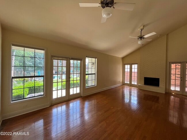 Building Photo - 403 Briargate Cir