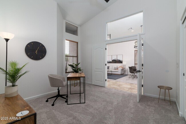 Building Photo - 6785 E Evans Dr