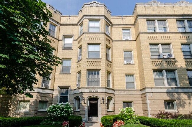 Primary Photo - 407 S East Ave