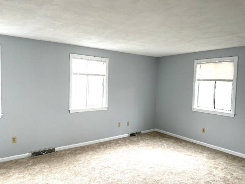 Building Photo - 45 Merrimac St