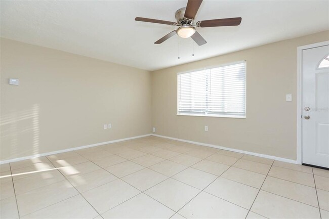 Building Photo - 4506 Grand Central Ave