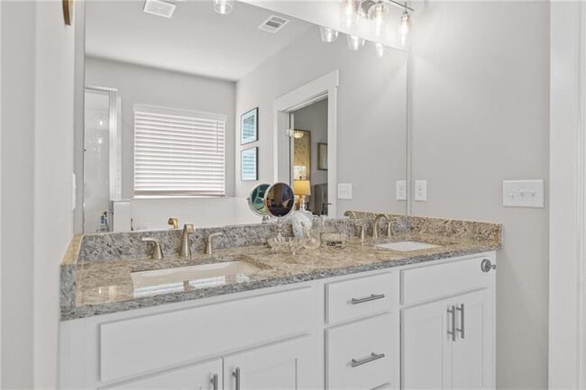 Building Photo - 4341 Links Blvd