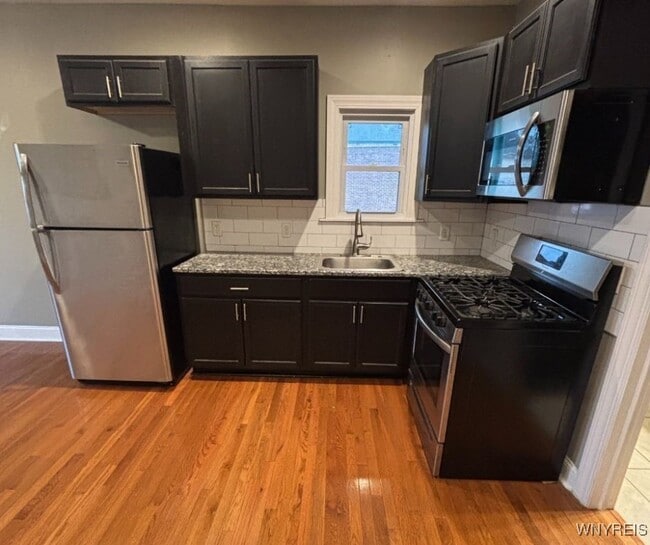 Building Photo - 2096 Seneca St