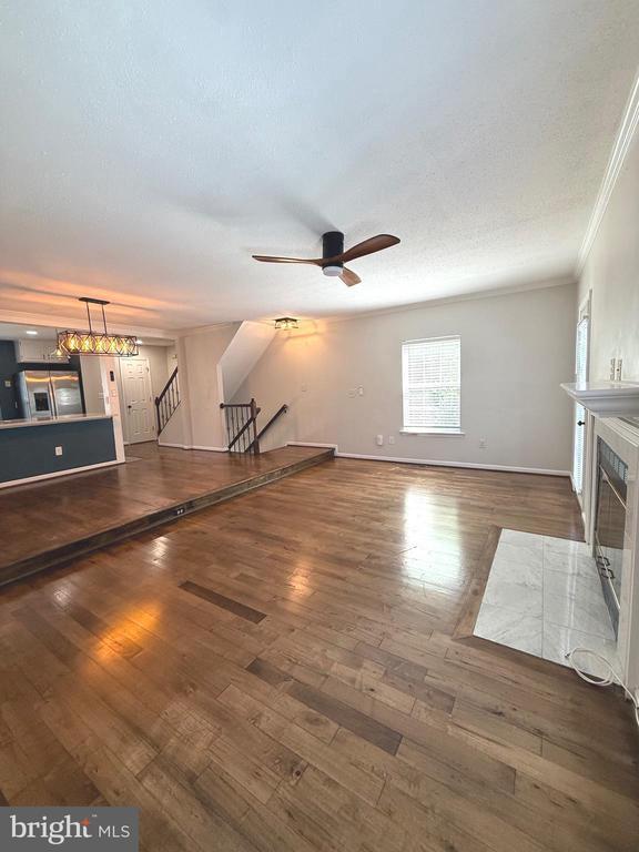 Building Photo - 110 Lakeview Ct