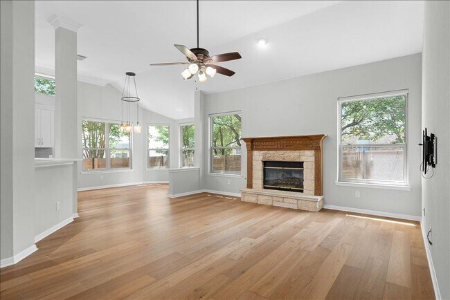 Building Photo - 5301 Deerwood Ln