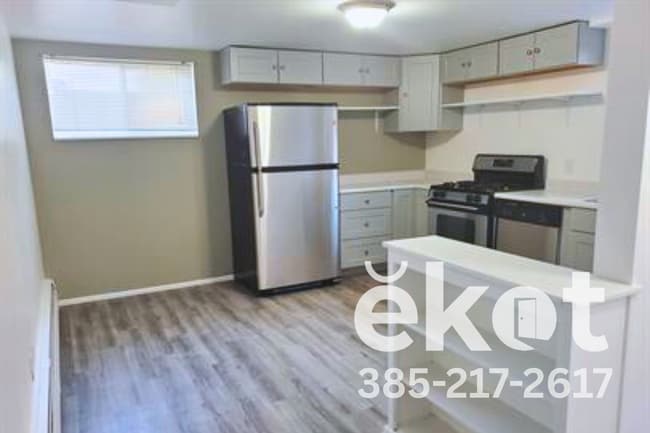 Building Photo - Giannini-Midvale