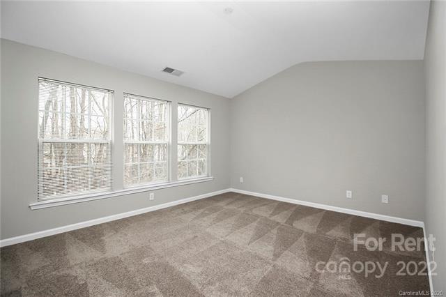 Building Photo - 2029 Chinabrook Ct