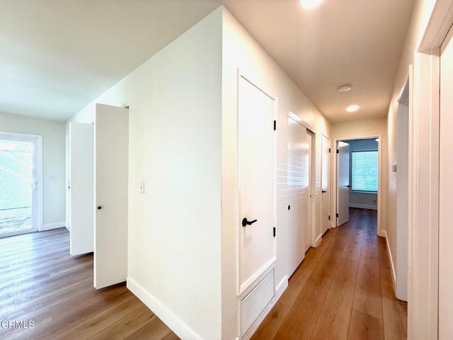 Building Photo - 532 Village Rd