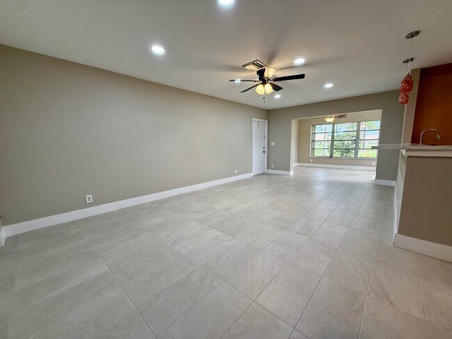 Building Photo - 13950 Nesting Way