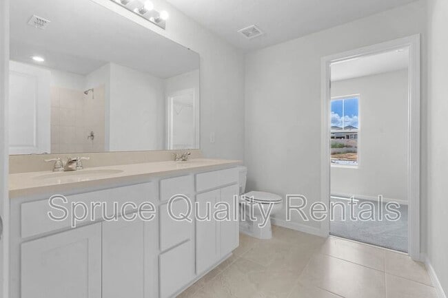 Building Photo - 7744 Syracuse Dr