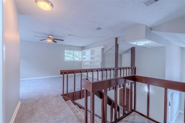 Building Photo - 6507 Desert Rose Ln