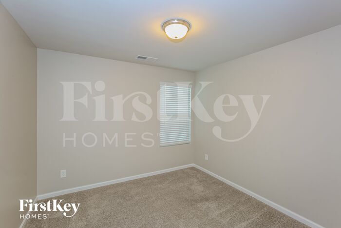 Building Photo - 9613 Hamel St