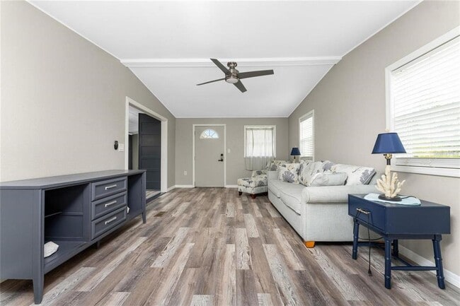 Building Photo - 15430 Olive Cir