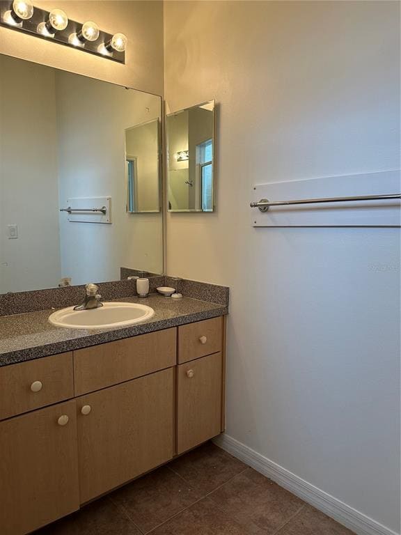 Building Photo - 1230 S Beach Cir