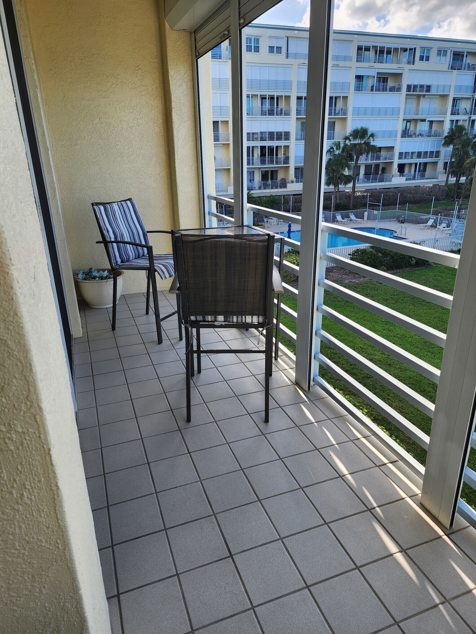 Building Photo - 7882 Sailboat Key Blvd S